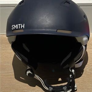 SMITH Quantum Matte Dark Navy Ski Helmet - Large